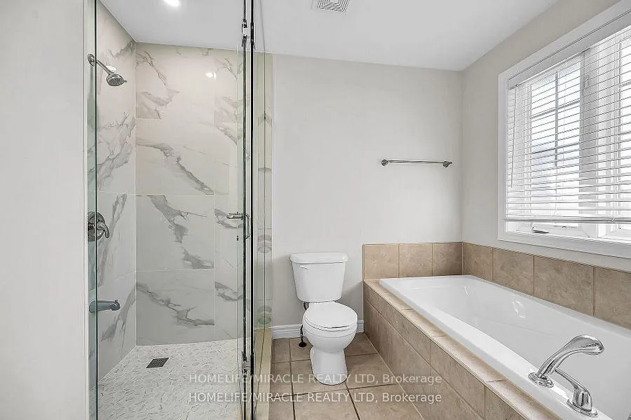 Photo 25 of 226 Spring valley Crescent E, Hamilton, Kernighan — HOMEH