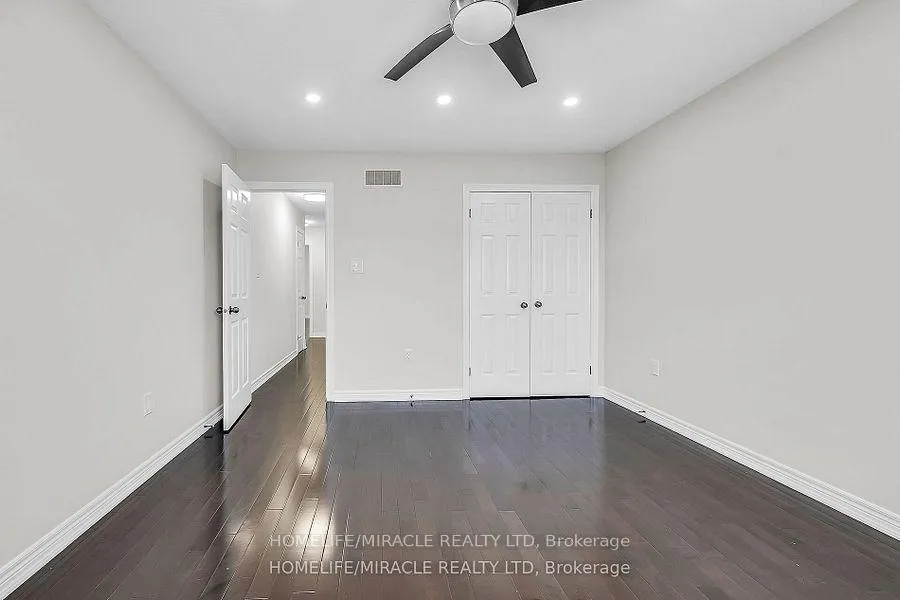 Photo 33 of 226 Spring valley Crescent E, Hamilton, Kernighan — HOMEH