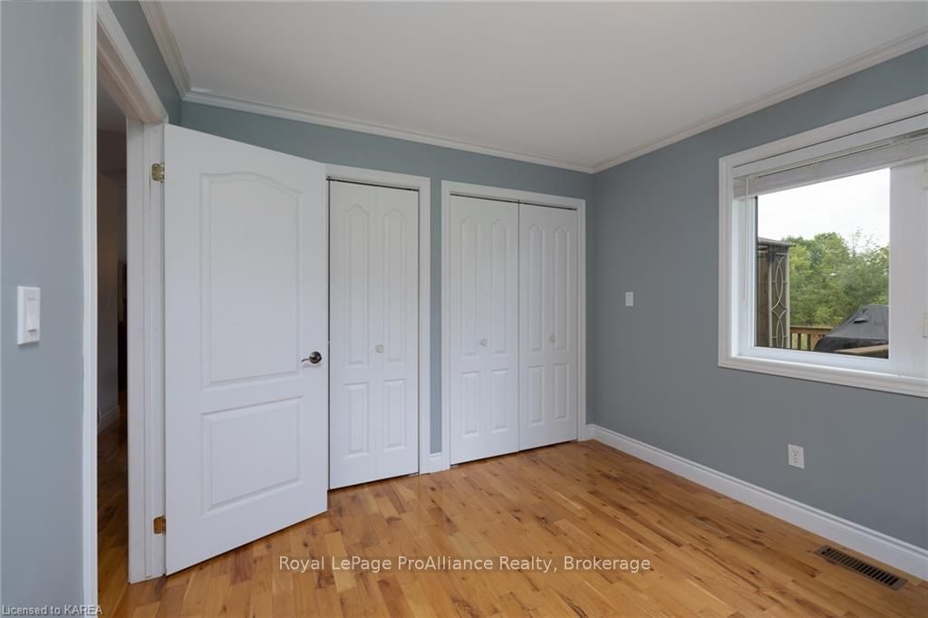 Photo 8 of 407 Dean Smith Road, Frontenac, Frontenac South — HOMEH