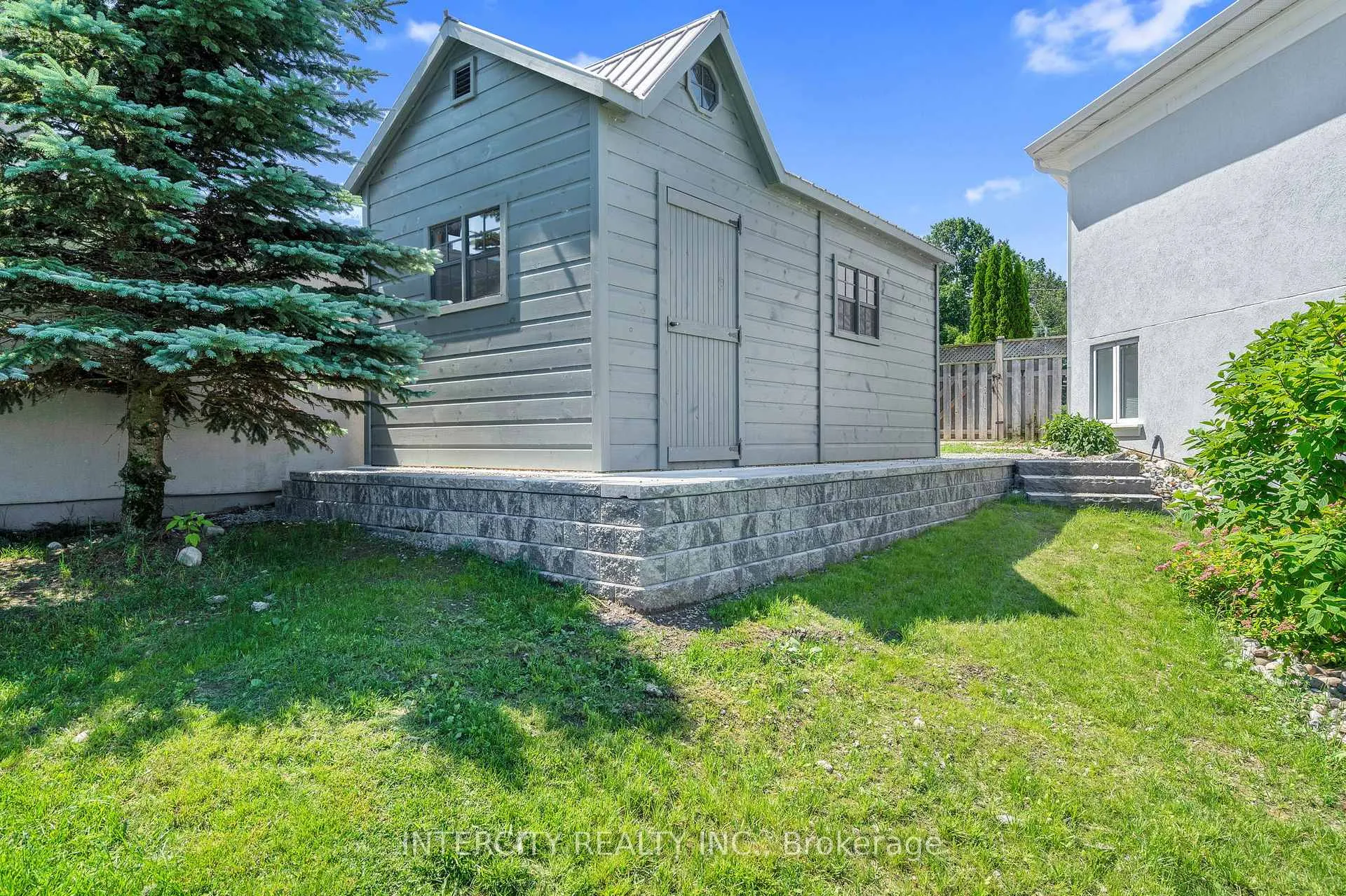 Photo 25 of 679 Aberdeen Boulevard, Midland — HOMEH