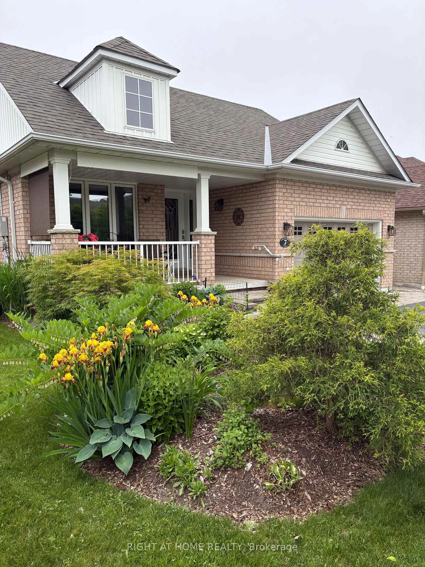 Photo 37 of 7 Lady May Drive, Whitby, Rolling Acres — HOMEH