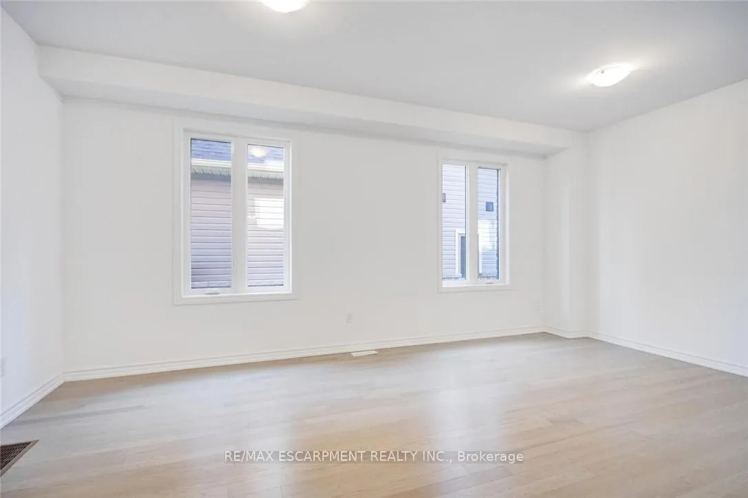 Photo 9 of 4 Corbett Street, Southgate — HOMEH
