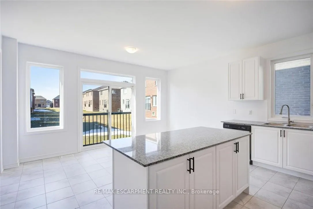 Photo 11 of 4 Corbett Street, Southgate — HOMEH