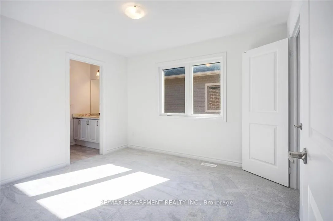 Photo 36 of 4 Corbett Street, Southgate — HOMEH