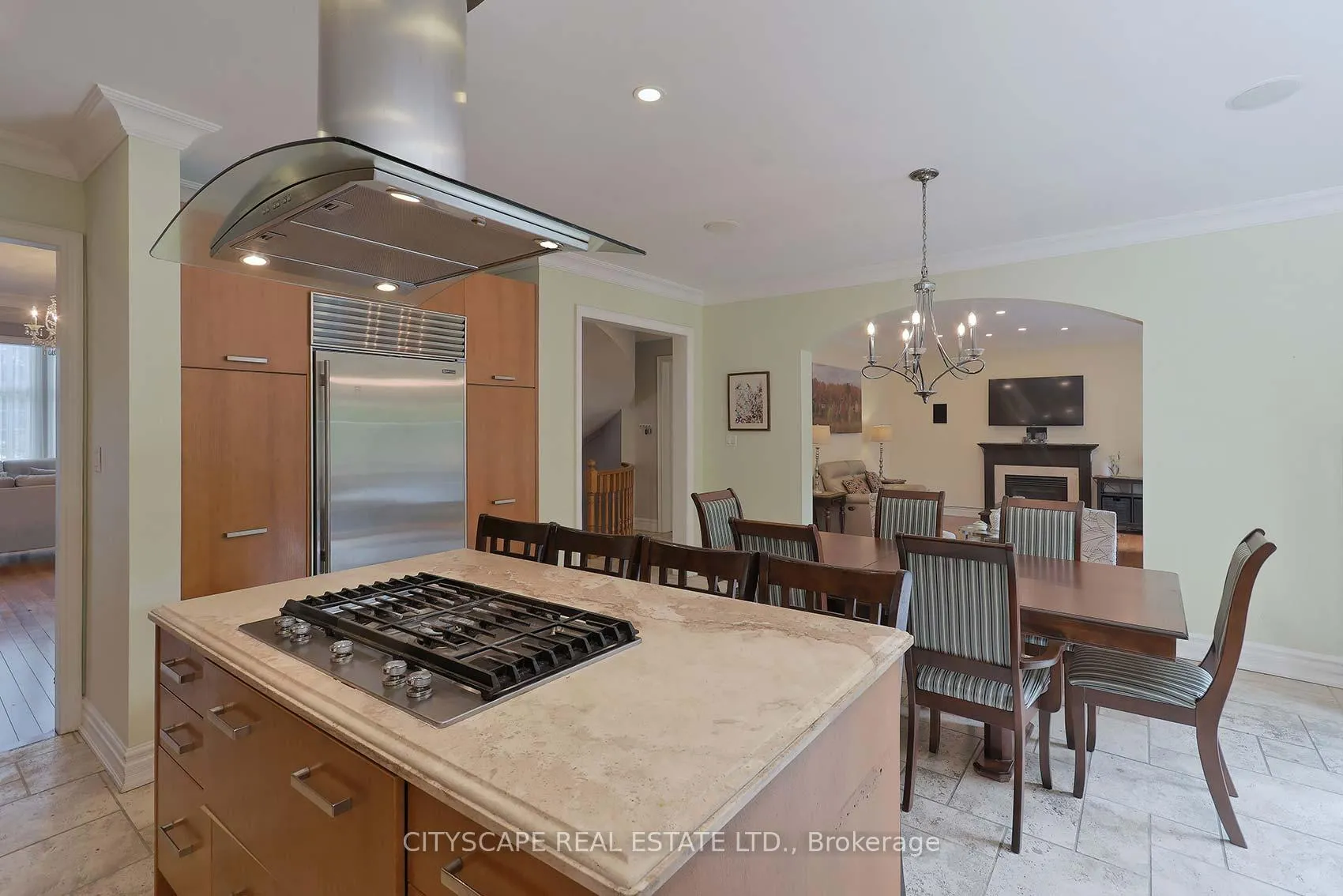 Photo 12 of 60 Lipa Drive, Vaughan, East Woodbridge — HOMEH
