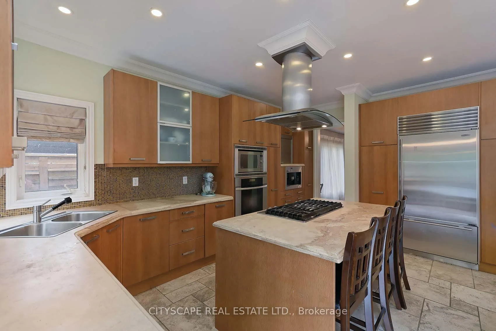 Photo 14 of 60 Lipa Drive, Vaughan, East Woodbridge — HOMEH