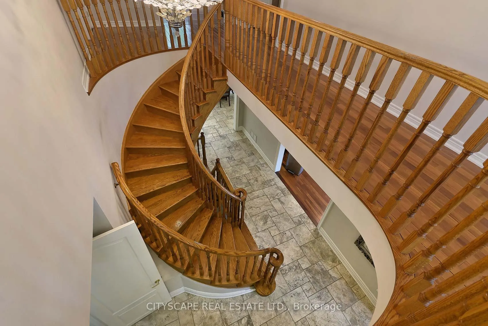 Photo 17 of 60 Lipa Drive, Vaughan, East Woodbridge — HOMEH