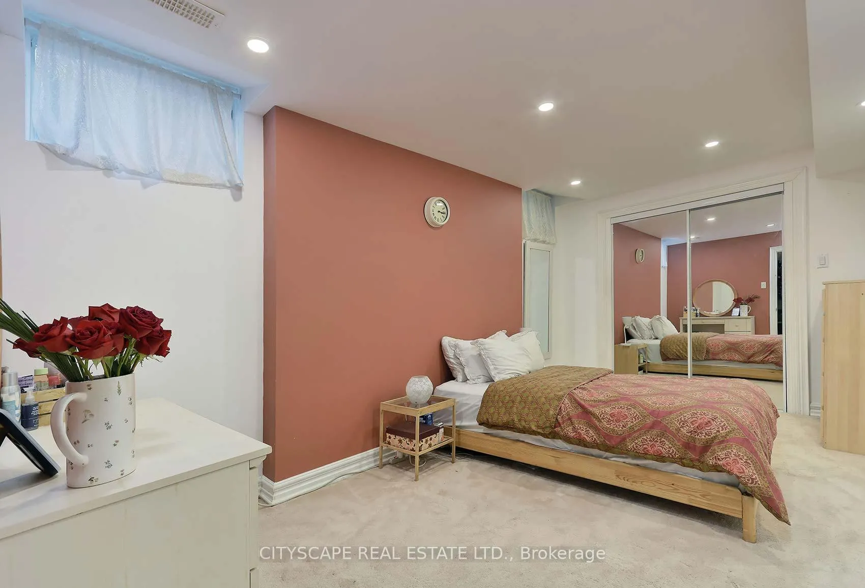 Photo 34 of 60 Lipa Drive, Vaughan, East Woodbridge — HOMEH