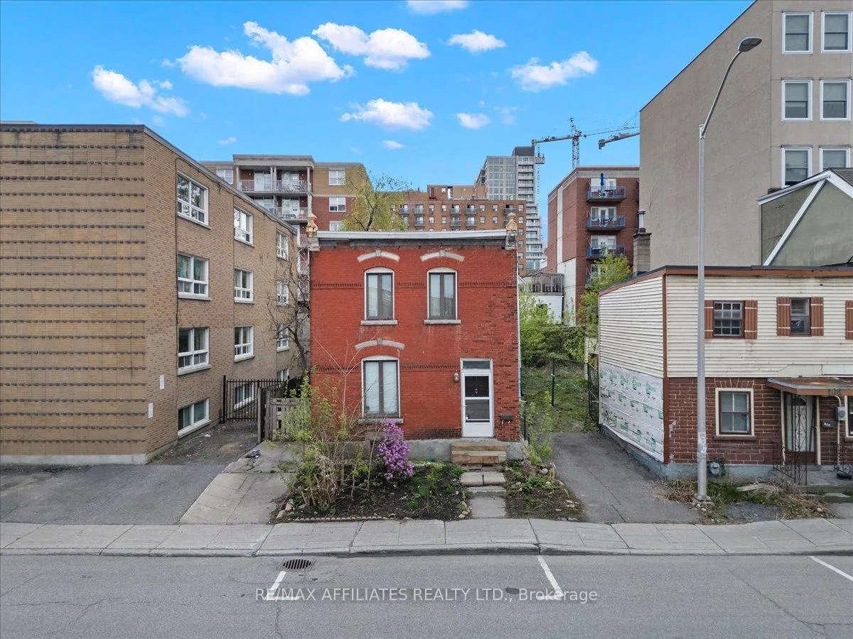 Photo 3 of 168-174 Murray Street, Ottawa, Lower Town/Byward Market — HOMEH