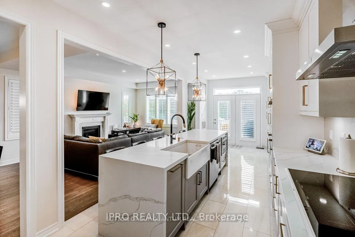 Photo 10 of 22 Mountain Heights Pl, Hamilton, Waterdown — HOMEH