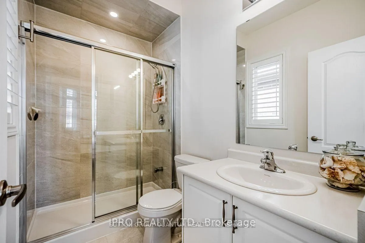 Photo 23 of 22 Mountain Heights Pl, Hamilton, Waterdown — HOMEH