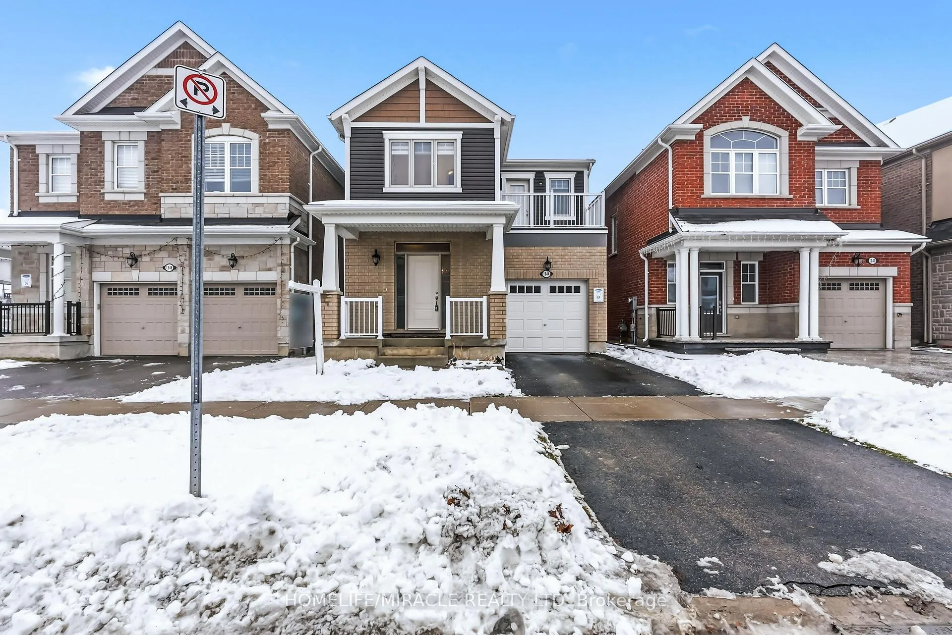 Front of 1344 Rose Way
