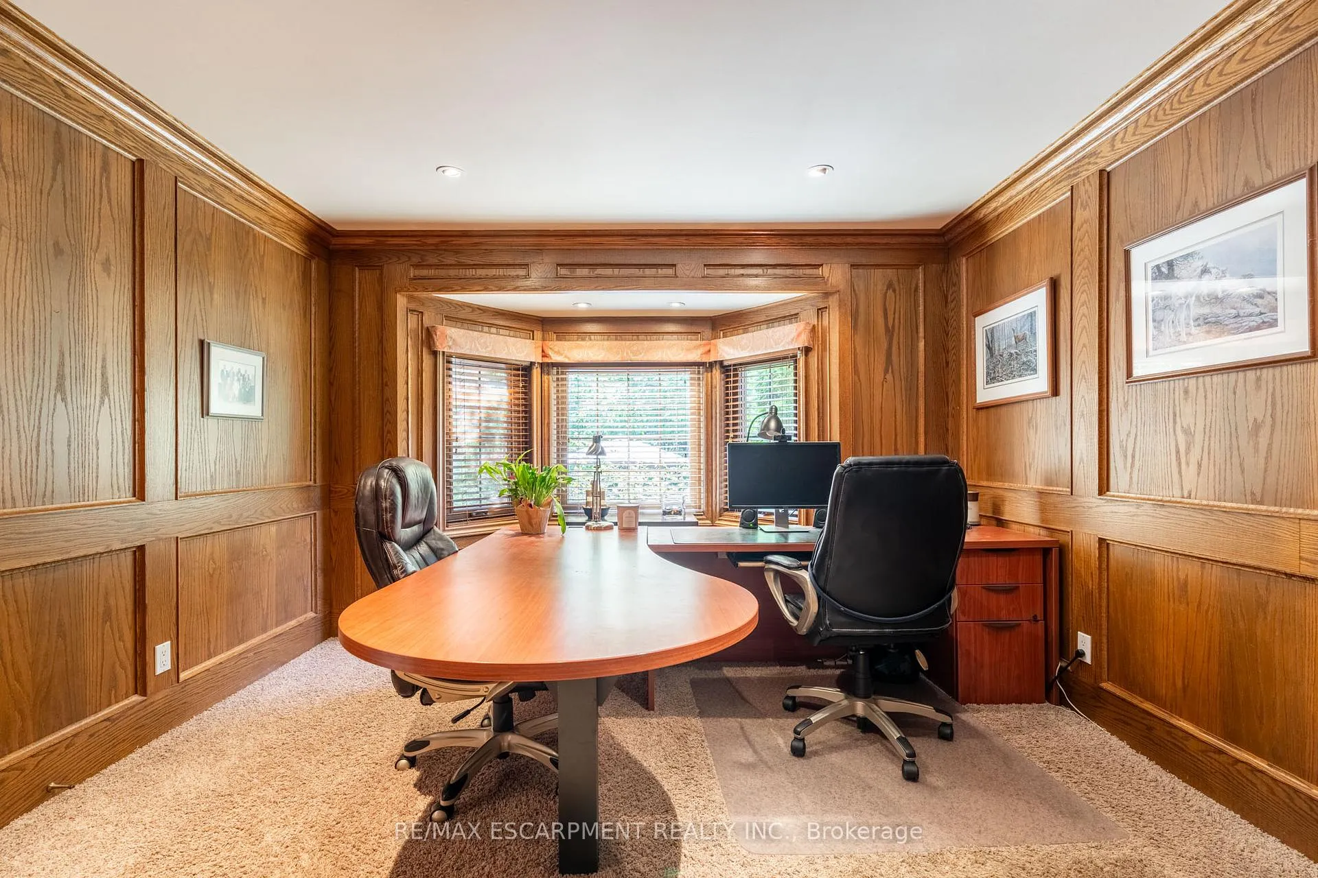 Photo 6 of 47 Woodend Drive, Hamilton, Rural Flamborough — HOMEH