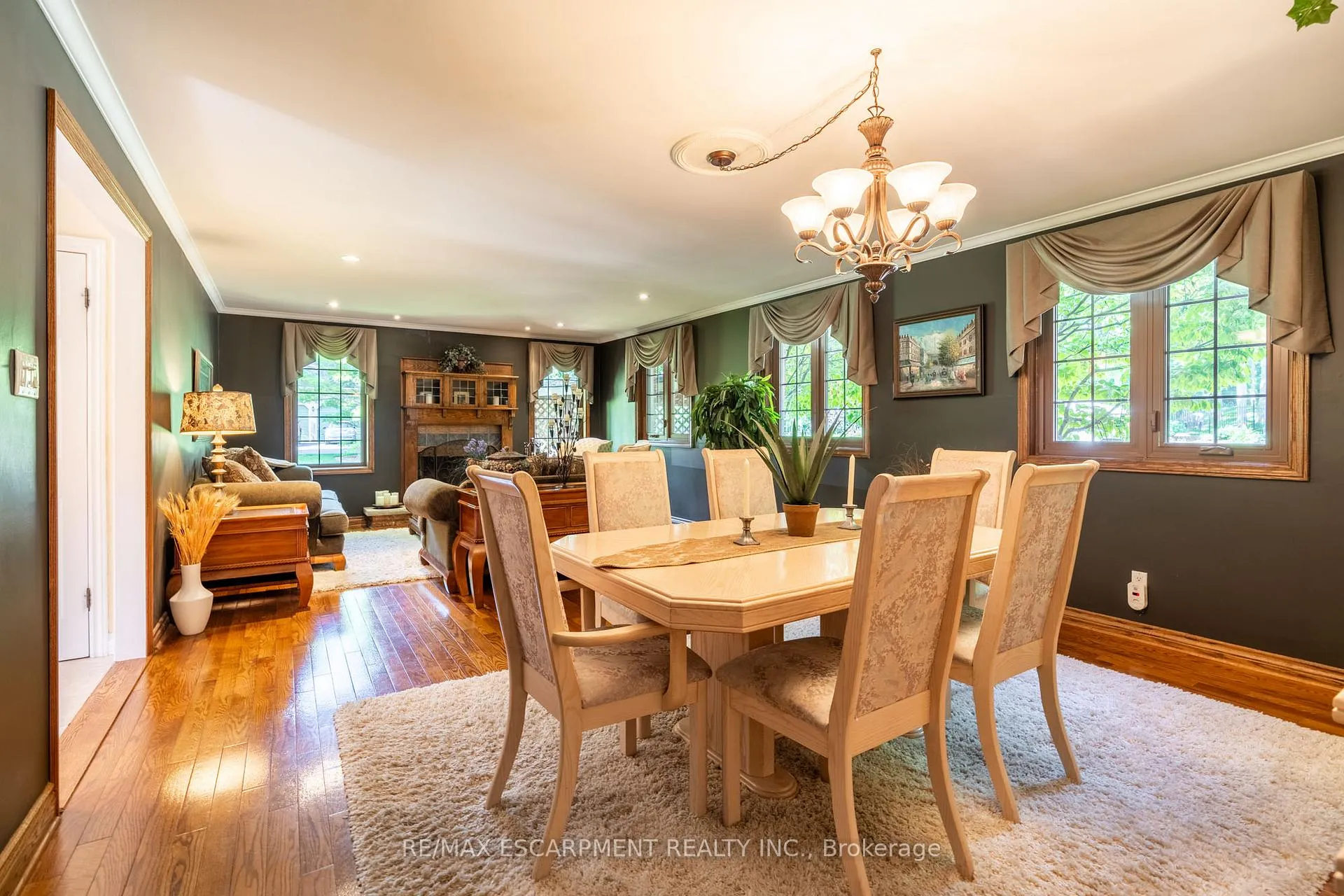 Photo 19 of 47 Woodend Drive, Hamilton, Rural Flamborough — HOMEH