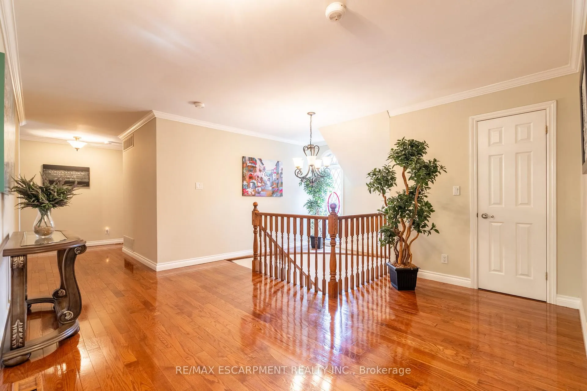 Photo 22 of 47 Woodend Drive, Hamilton, Rural Flamborough — HOMEH