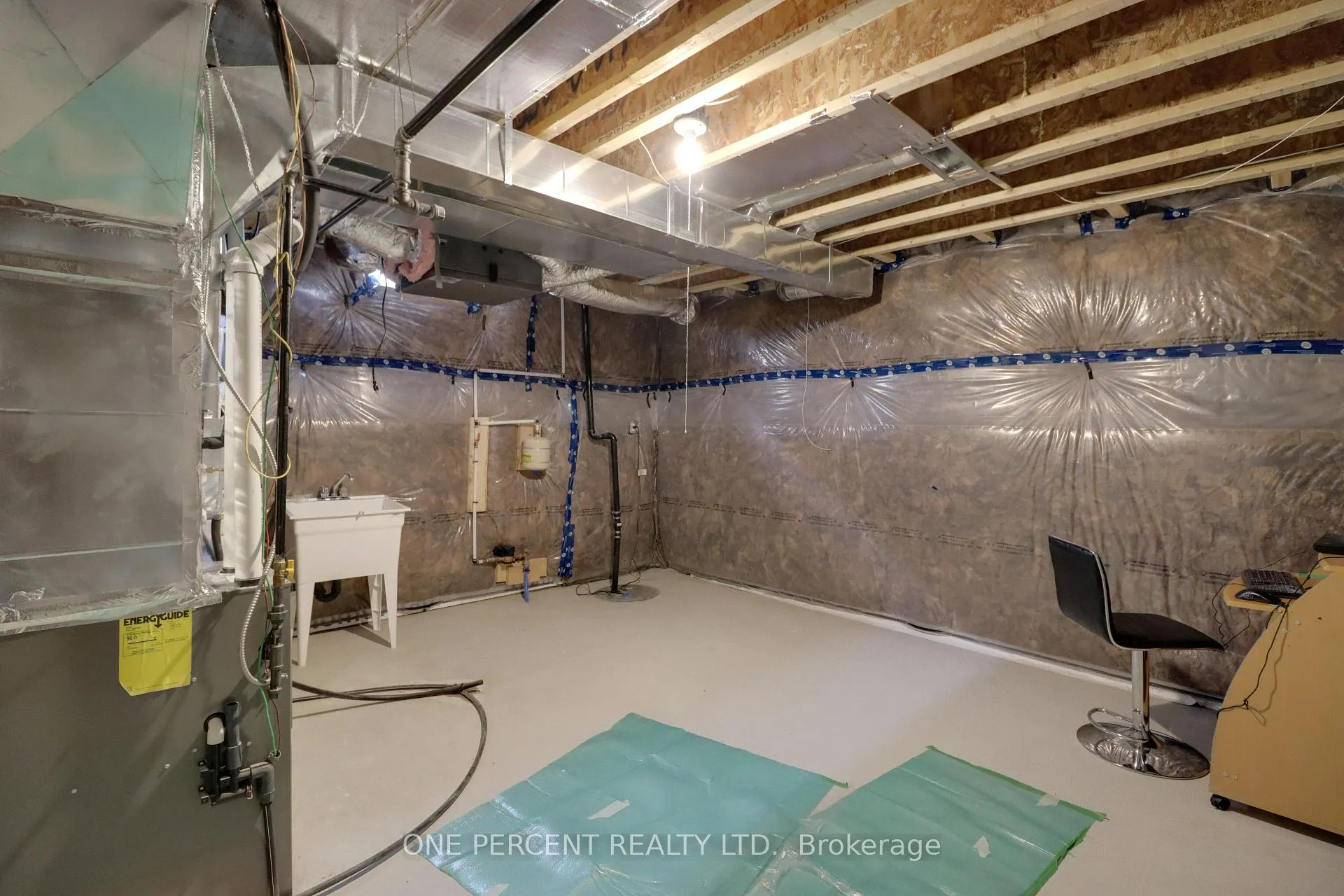 Photo 22 of 253 Wilcox Drive, Clearview, Stayner — HOMEH