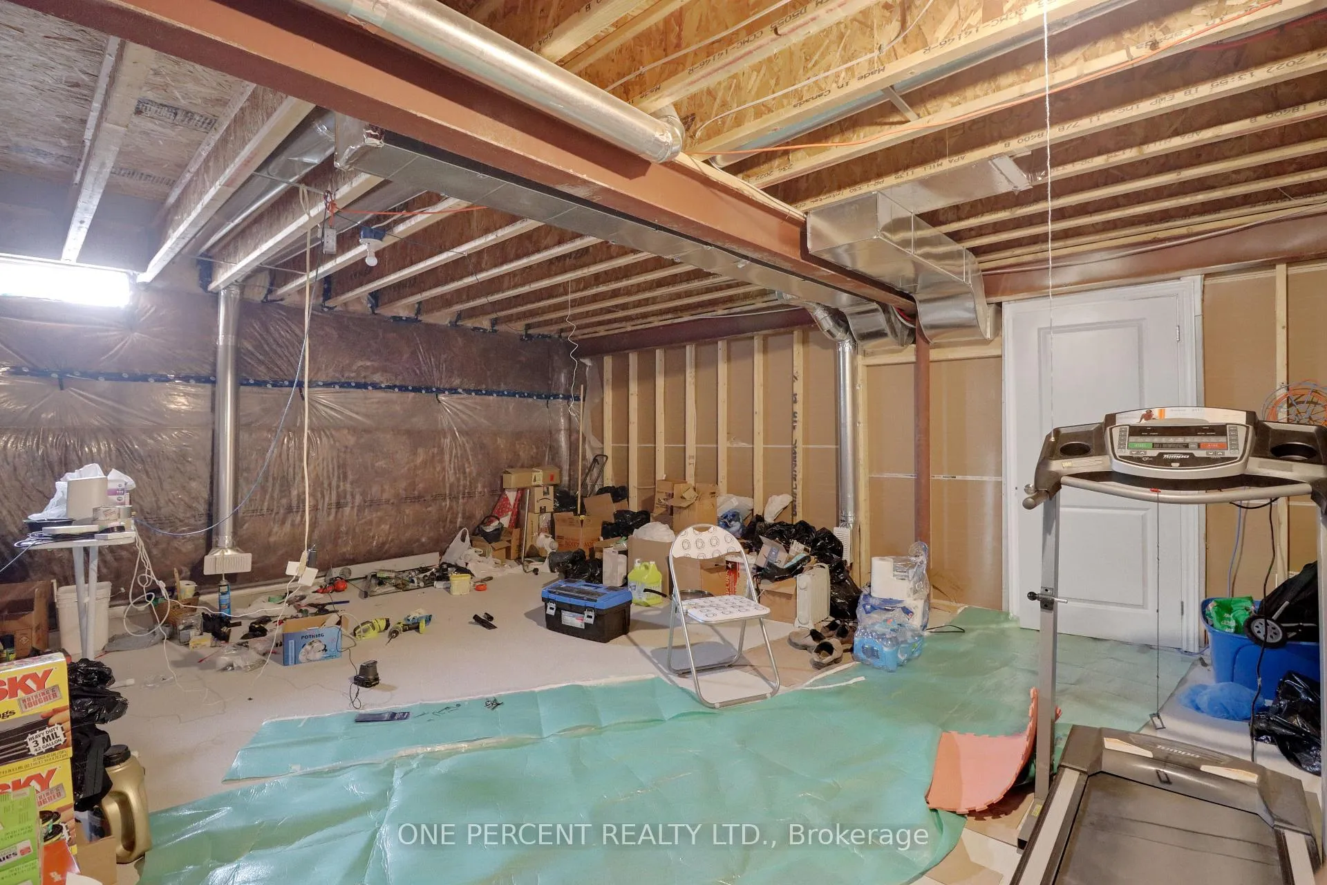 Photo 23 of 253 Wilcox Drive, Clearview, Stayner — HOMEH