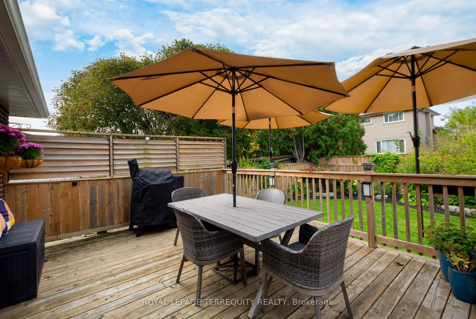 Photo 49 of 382 Nipigon Street N, Oshawa, McLaughlin — HOMEH