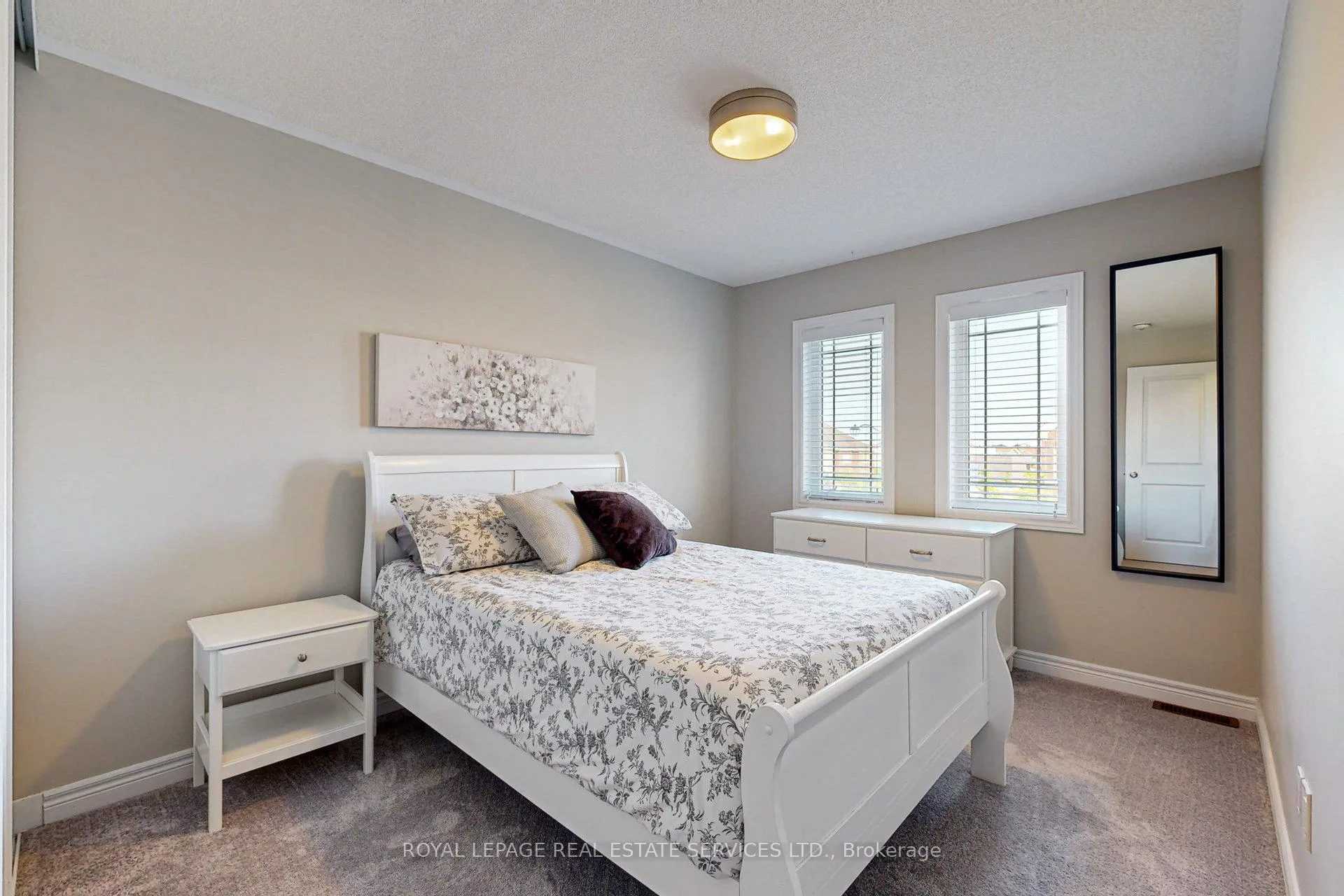Photo 13 of 49 Clifford Crescent, New Tecumseth, Tottenham — HOMEH