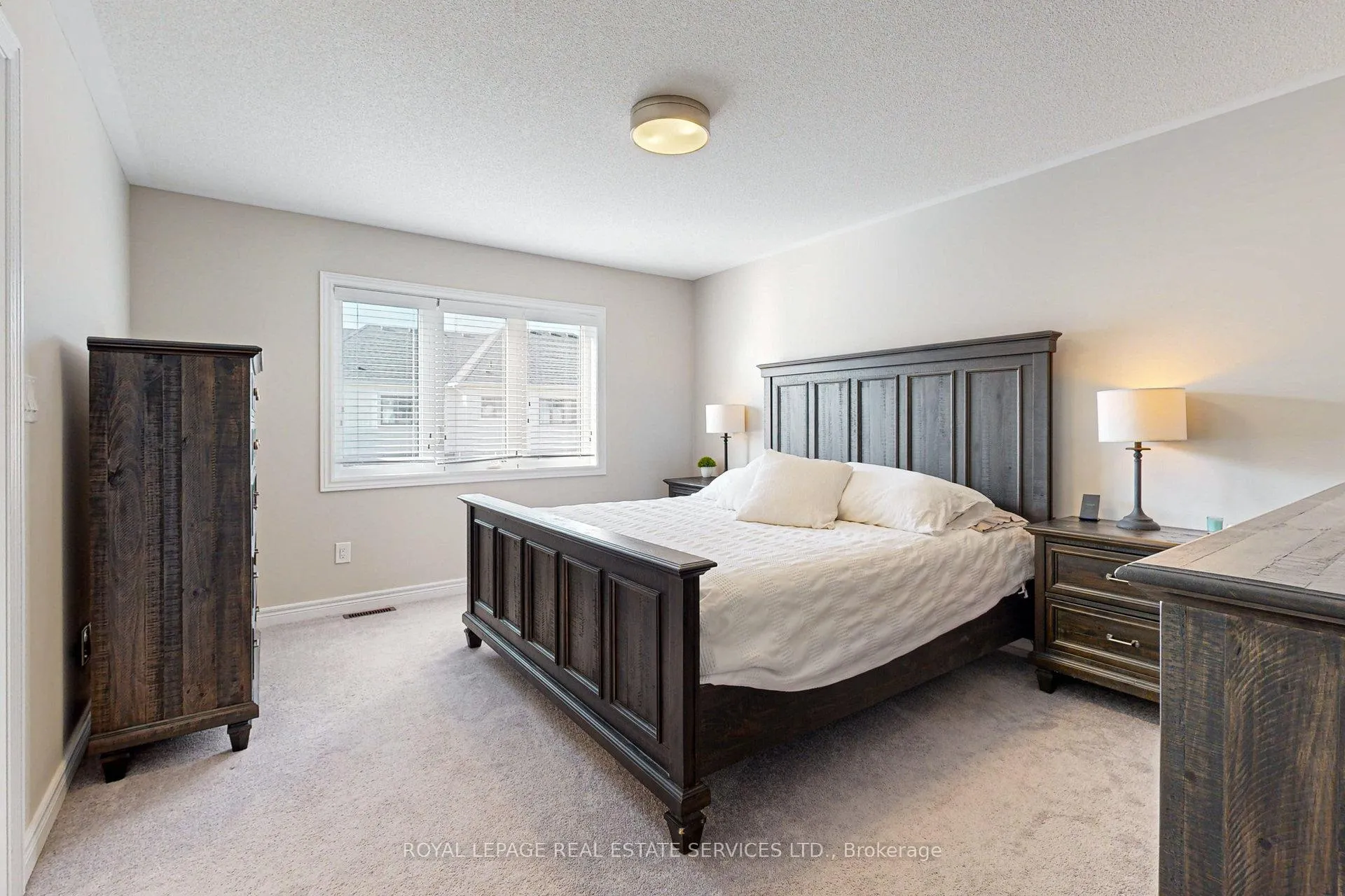Photo 17 of 49 Clifford Crescent, New Tecumseth, Tottenham — HOMEH