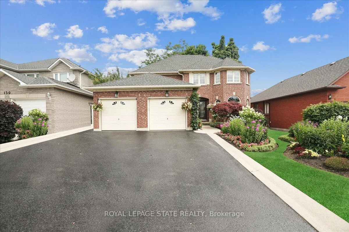 Photo 2 of 126 Gurnett Drive, Hamilton, Gurnett — HOMEH