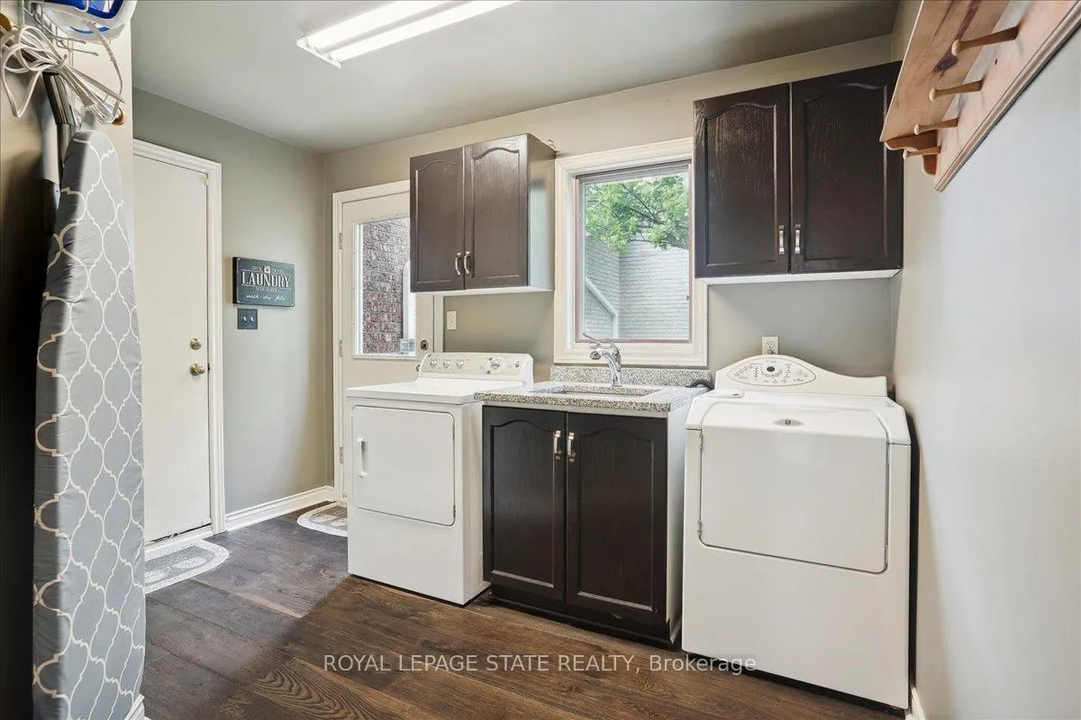 Photo 8 of 126 Gurnett Drive, Hamilton, Gurnett — HOMEH