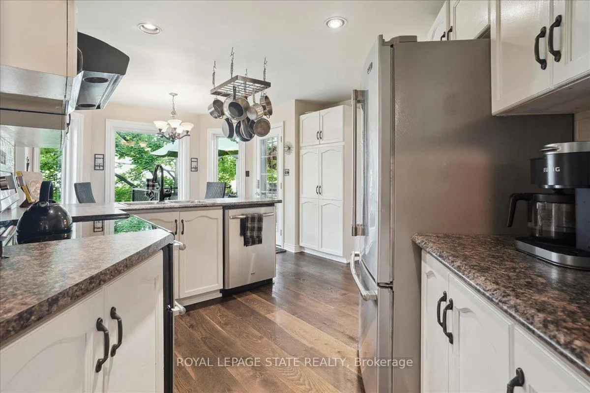 Photo 16 of 126 Gurnett Drive, Hamilton, Gurnett — HOMEH