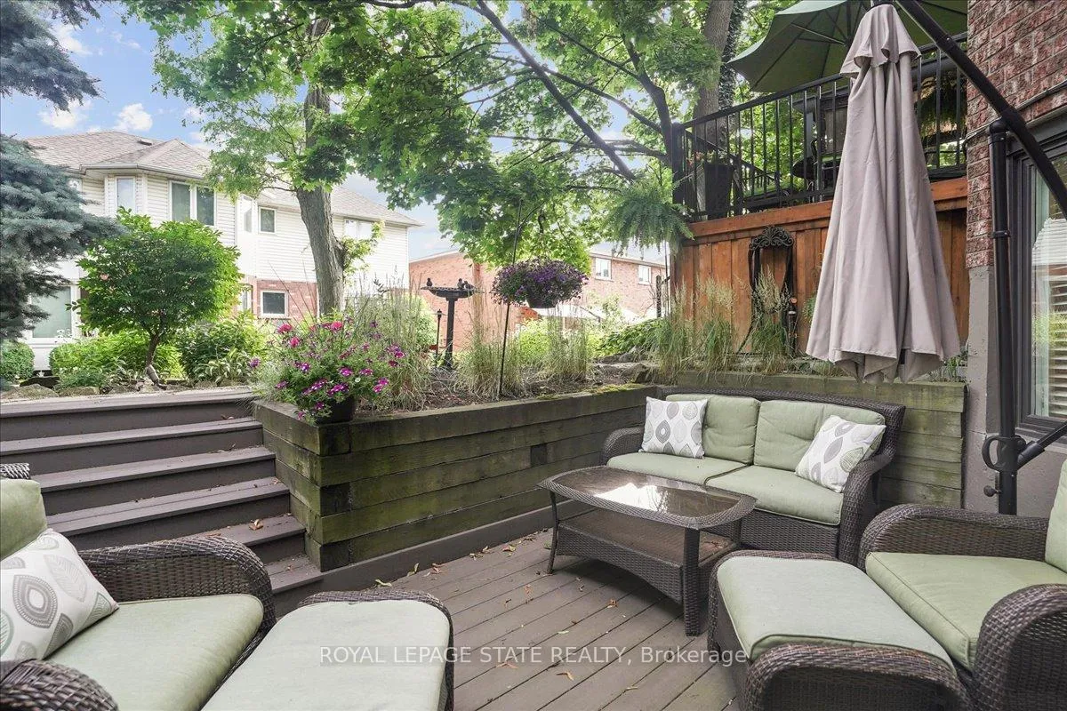Photo 36 of 126 Gurnett Drive, Hamilton, Gurnett — HOMEH
