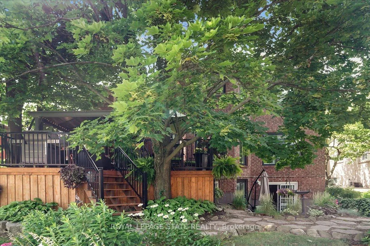 Photo 38 of 126 Gurnett Drive, Hamilton, Gurnett — HOMEH