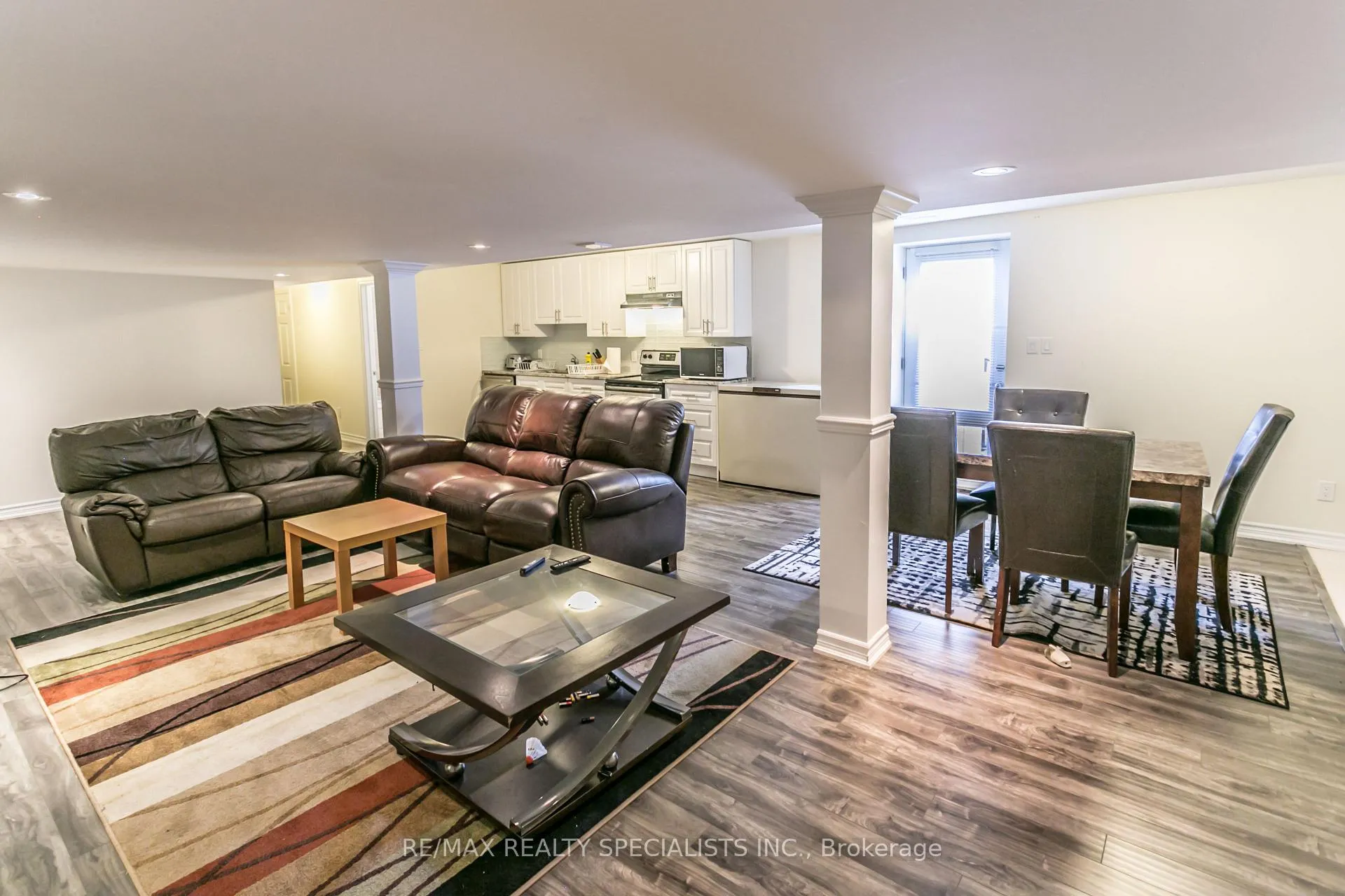 Photo 26 of 8 Playfair Court, Hamilton, Ancaster — HOMEH