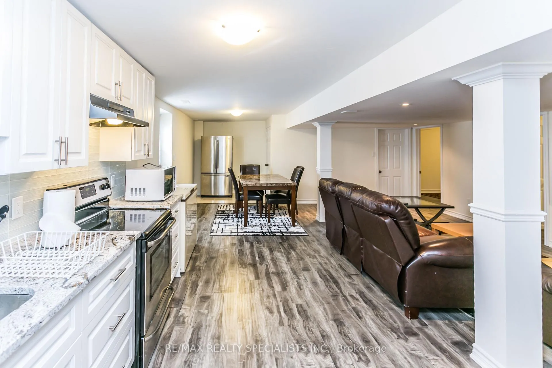 Photo 27 of 8 Playfair Court, Hamilton, Ancaster — HOMEH