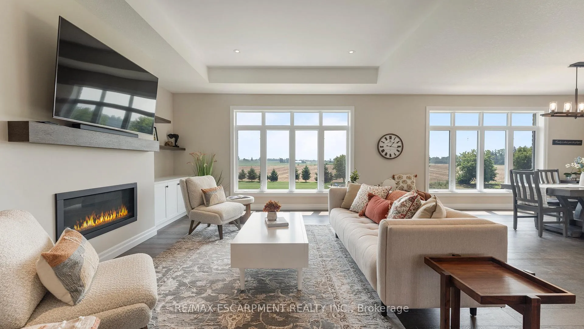 Photo 10 of Unit 3, 670 Bishopsgate Road, Brant, Paris — HOMEH