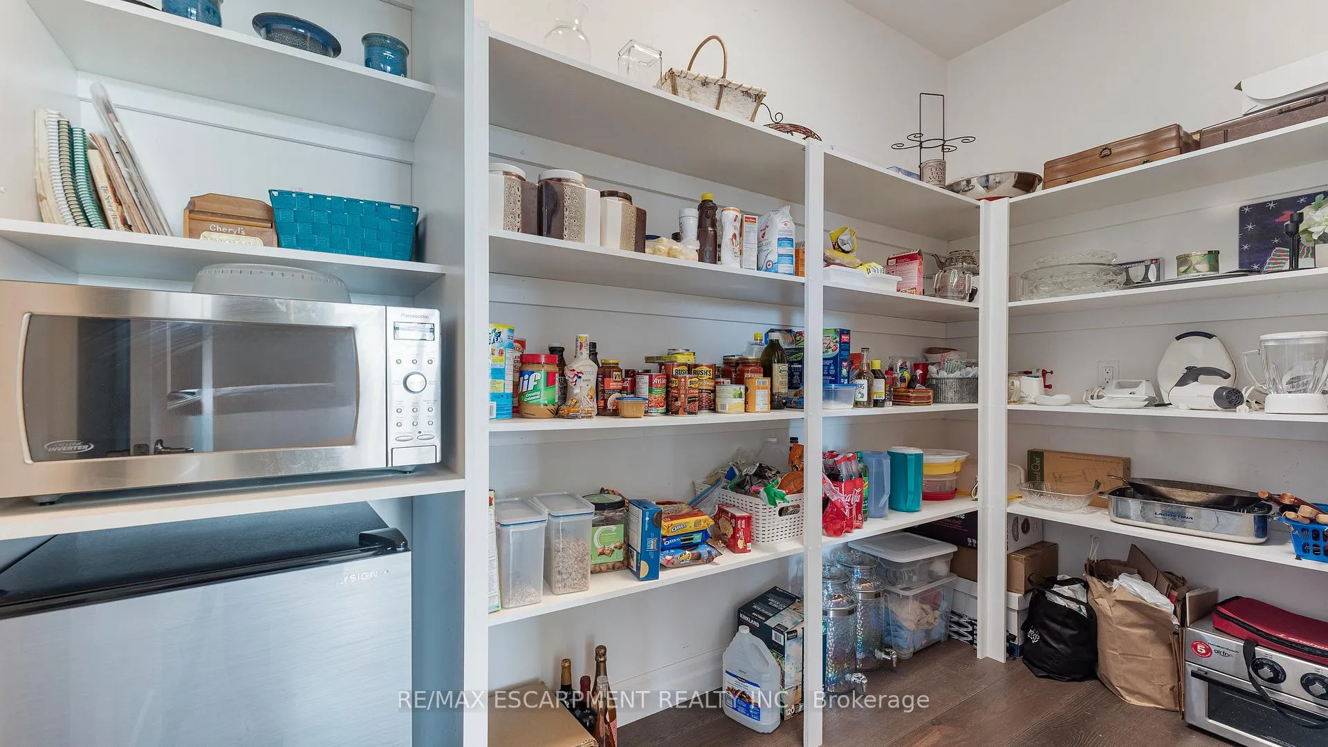 Photo 15 of Unit 3, 670 Bishopsgate Road, Brant, Paris — HOMEH