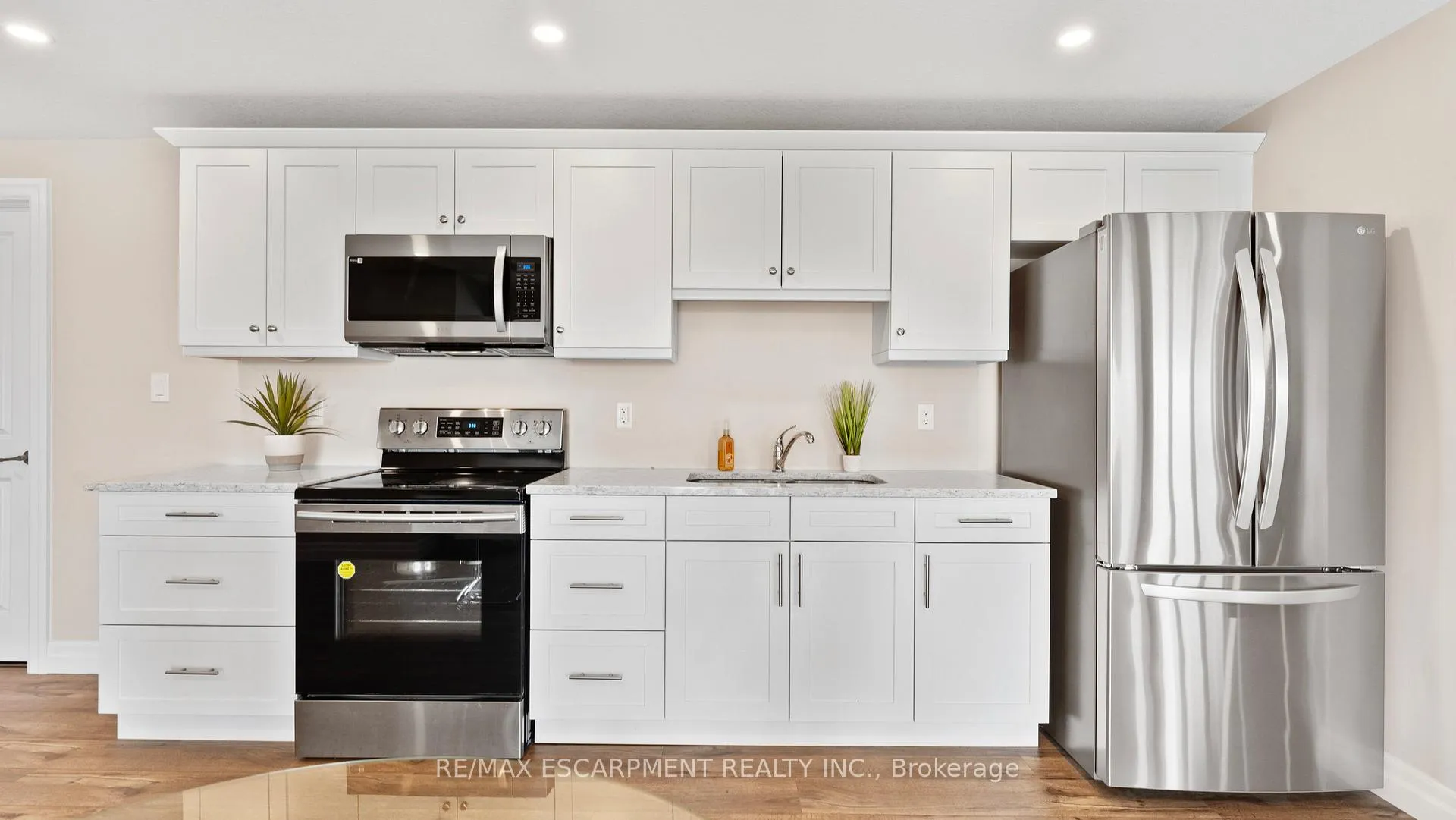 Photo 28 of Unit 3, 670 Bishopsgate Road, Brant, Paris — HOMEH