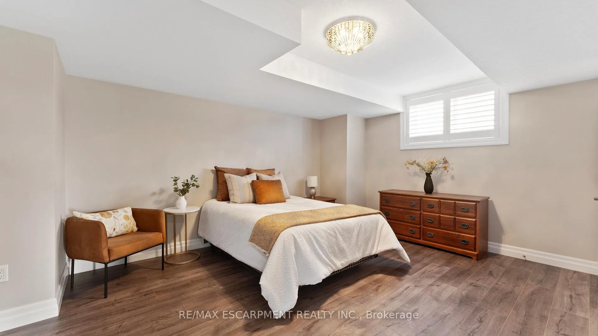 Photo 30 of Unit 3, 670 Bishopsgate Road, Brant, Paris — HOMEH