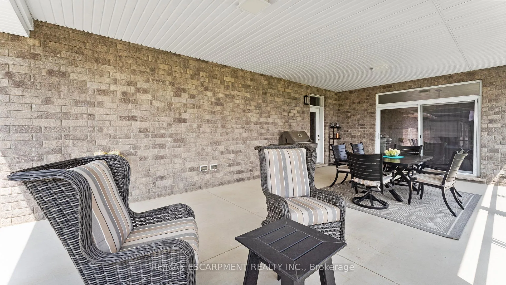 Photo 34 of Unit 3, 670 Bishopsgate Road, Brant, Paris — HOMEH