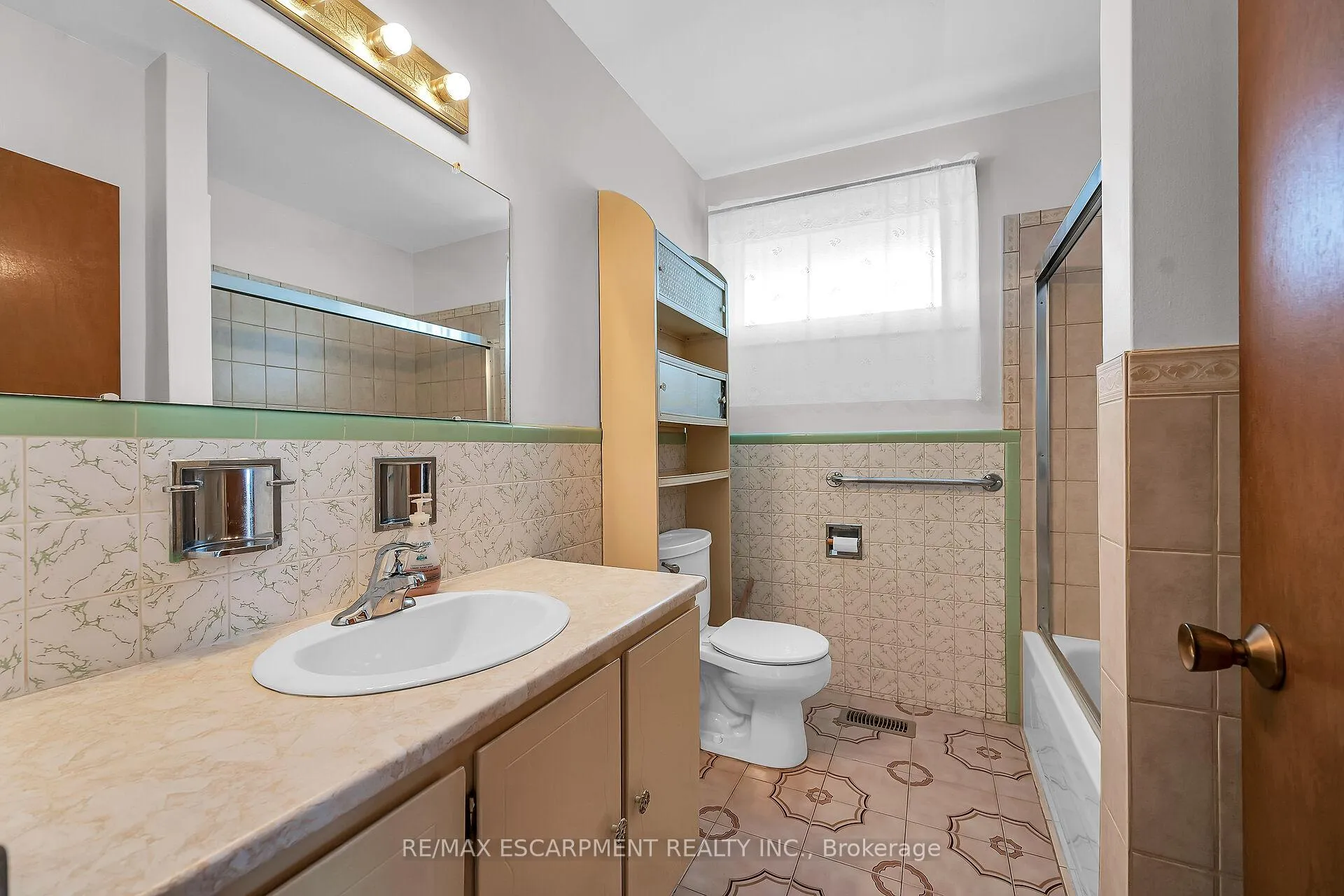 Photo 19 of 41 Crane Court, Hamilton, Bruleville — HOMEH