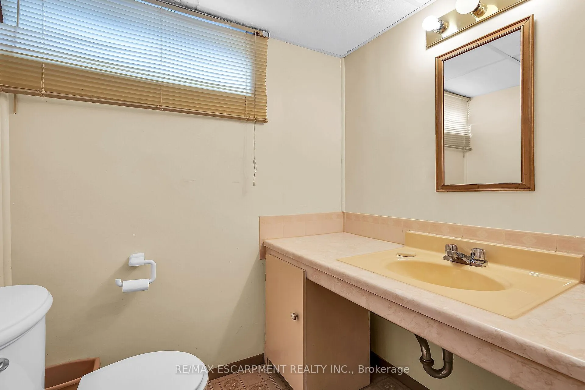Photo 28 of 41 Crane Court, Hamilton, Bruleville — HOMEH