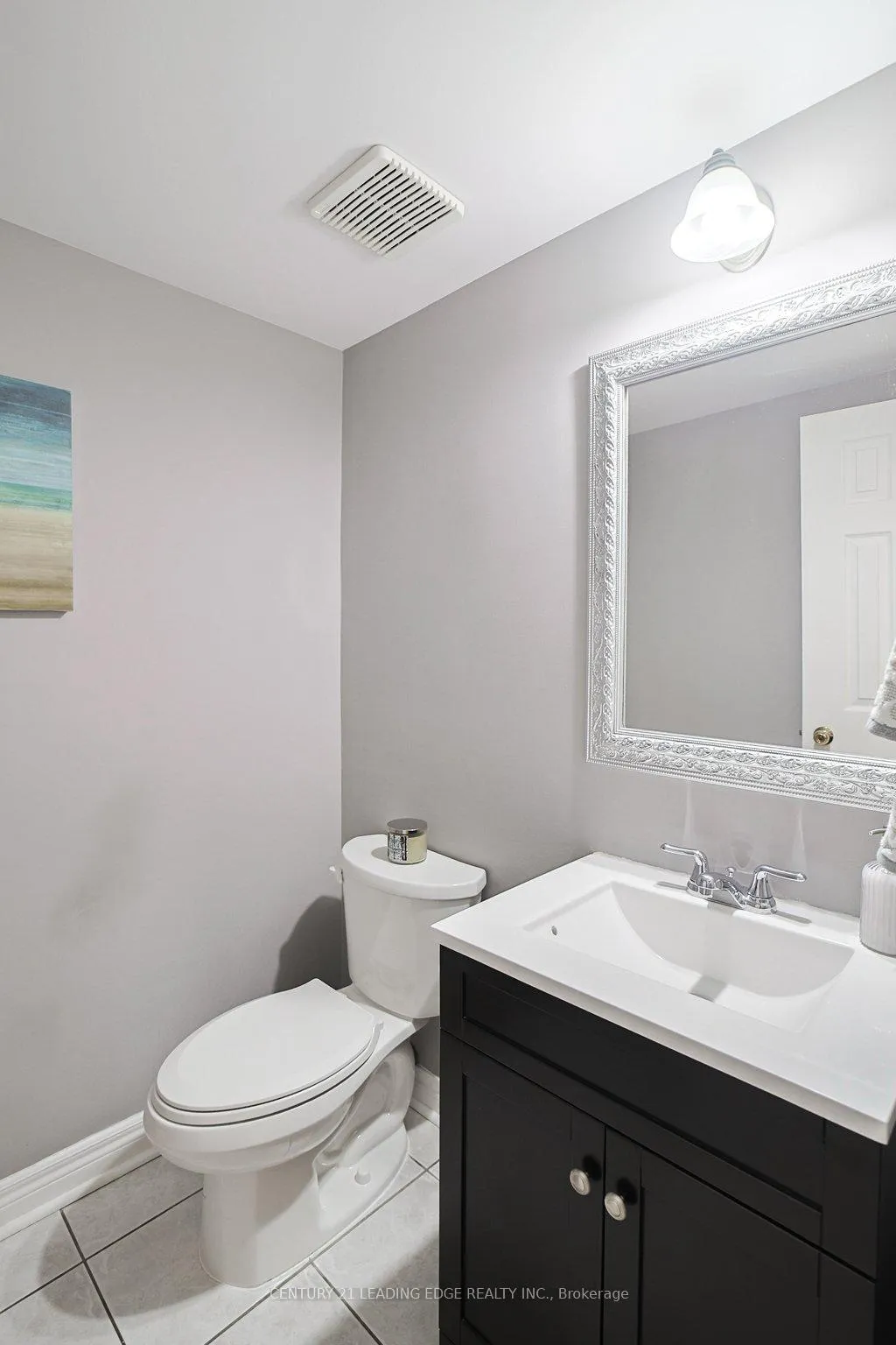Photo 5 of 130 Solway Avenue, Vaughan, Maple — HOMEH