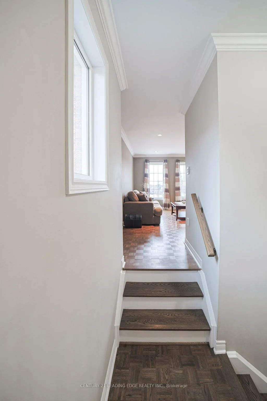 Photo 14 of 130 Solway Avenue, Vaughan, Maple — HOMEH