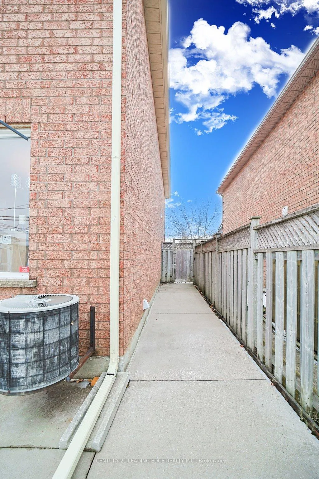 Photo 49 of 130 Solway Avenue, Vaughan, Maple — HOMEH