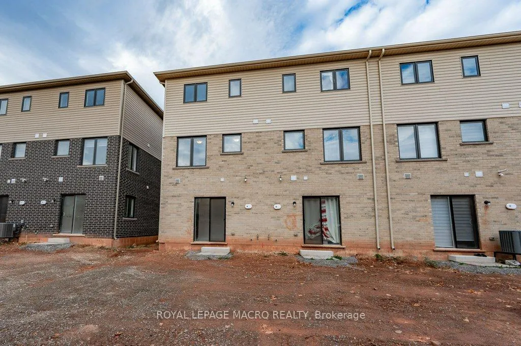 Photo 33 of 12 Reid Avenue N, Hamilton, McQuesten — HOMEH