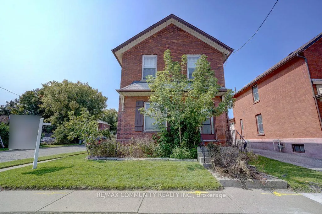 Photo 1 of 182 Albert Street, Oshawa, Central — HOMEH
