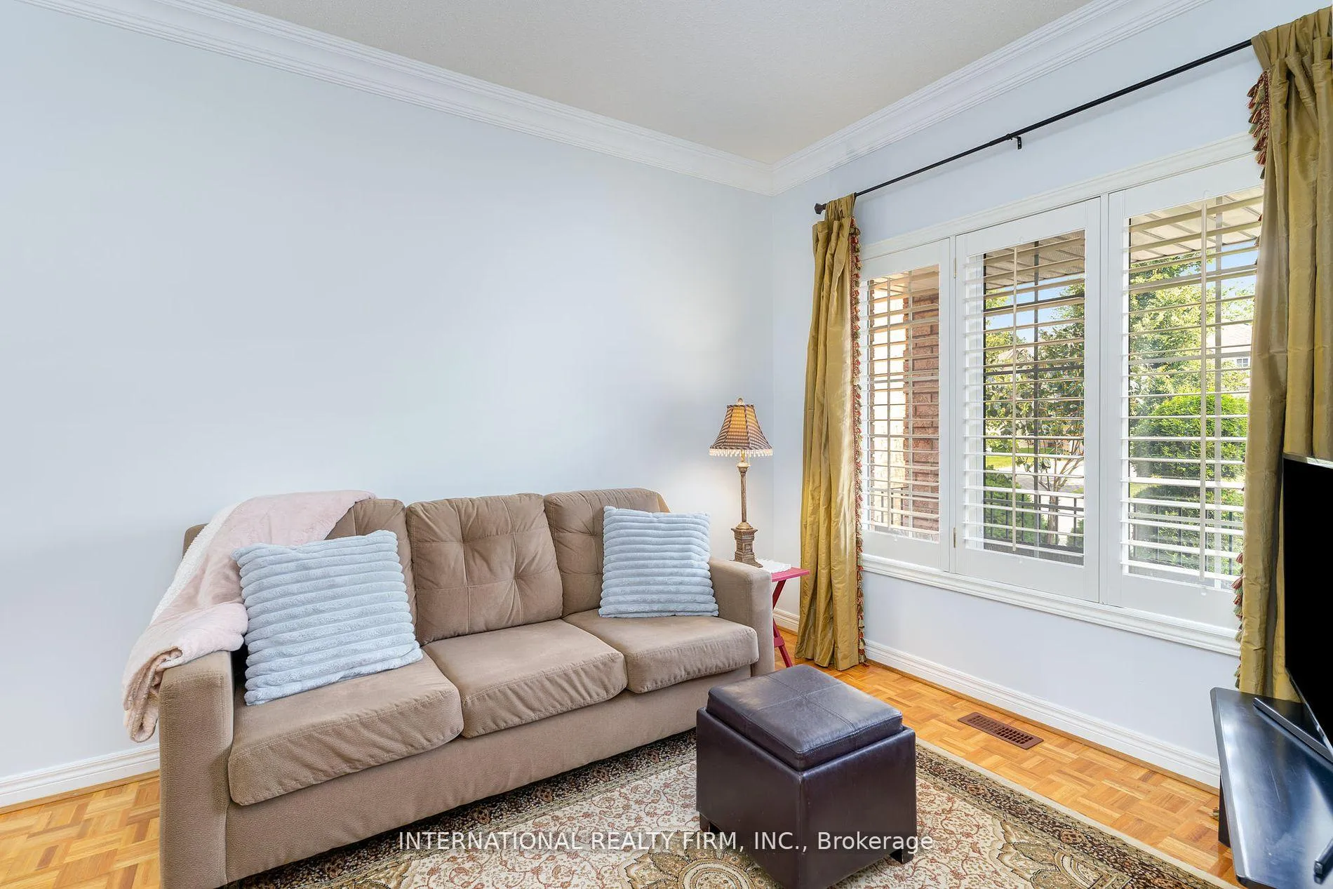 Photo 12 of 12 Giotto Crescent, Vaughan, Maple — HOMEH
