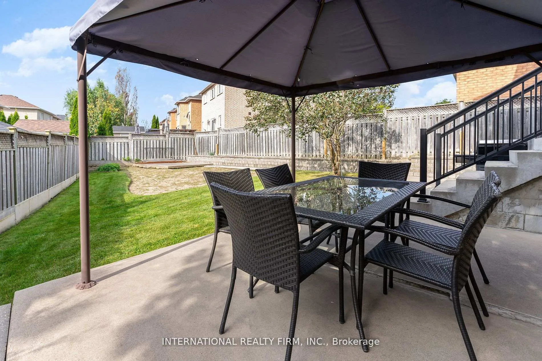 Photo 24 of 12 Giotto Crescent, Vaughan, Maple — HOMEH