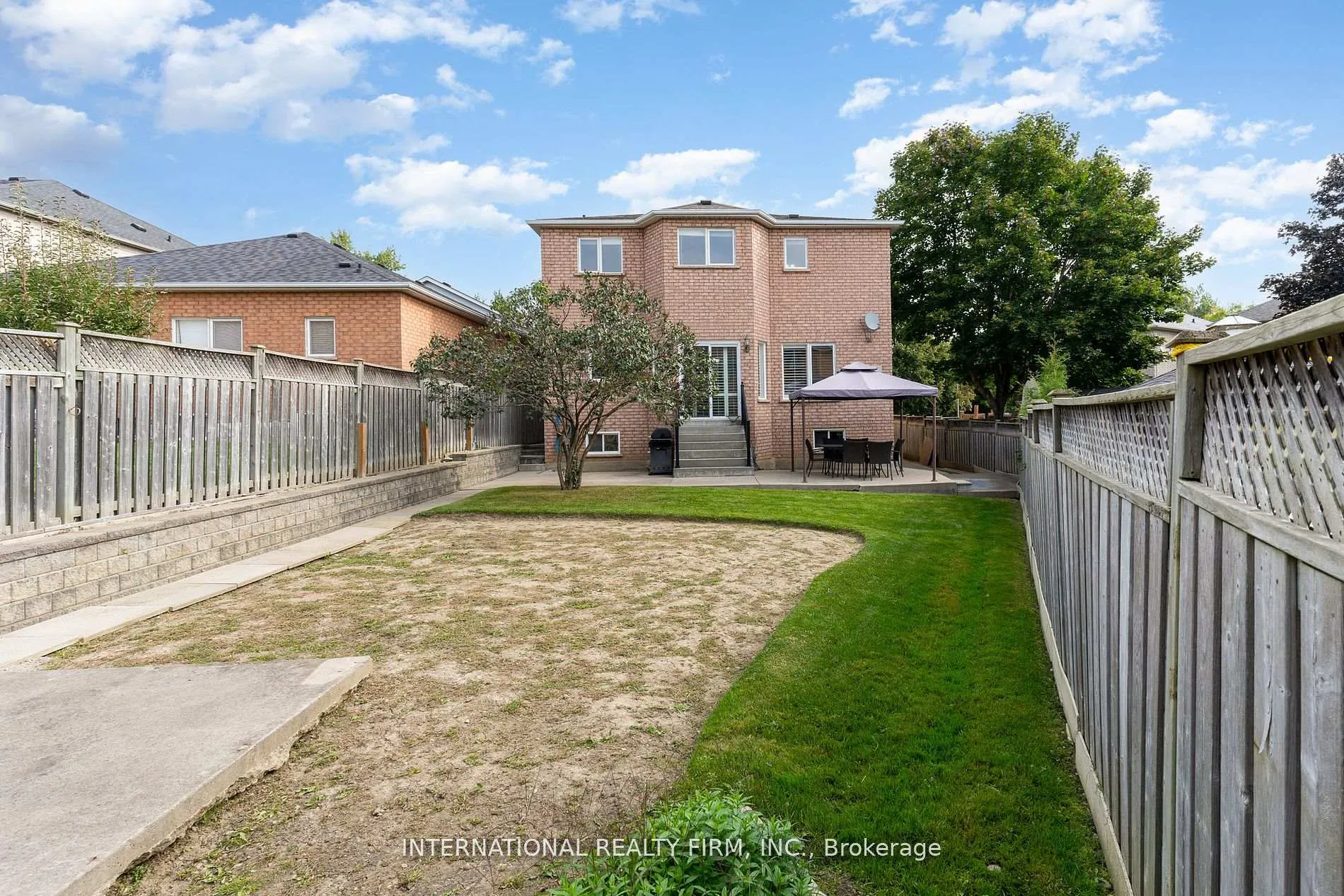 Photo 26 of 12 Giotto Crescent, Vaughan, Maple — HOMEH