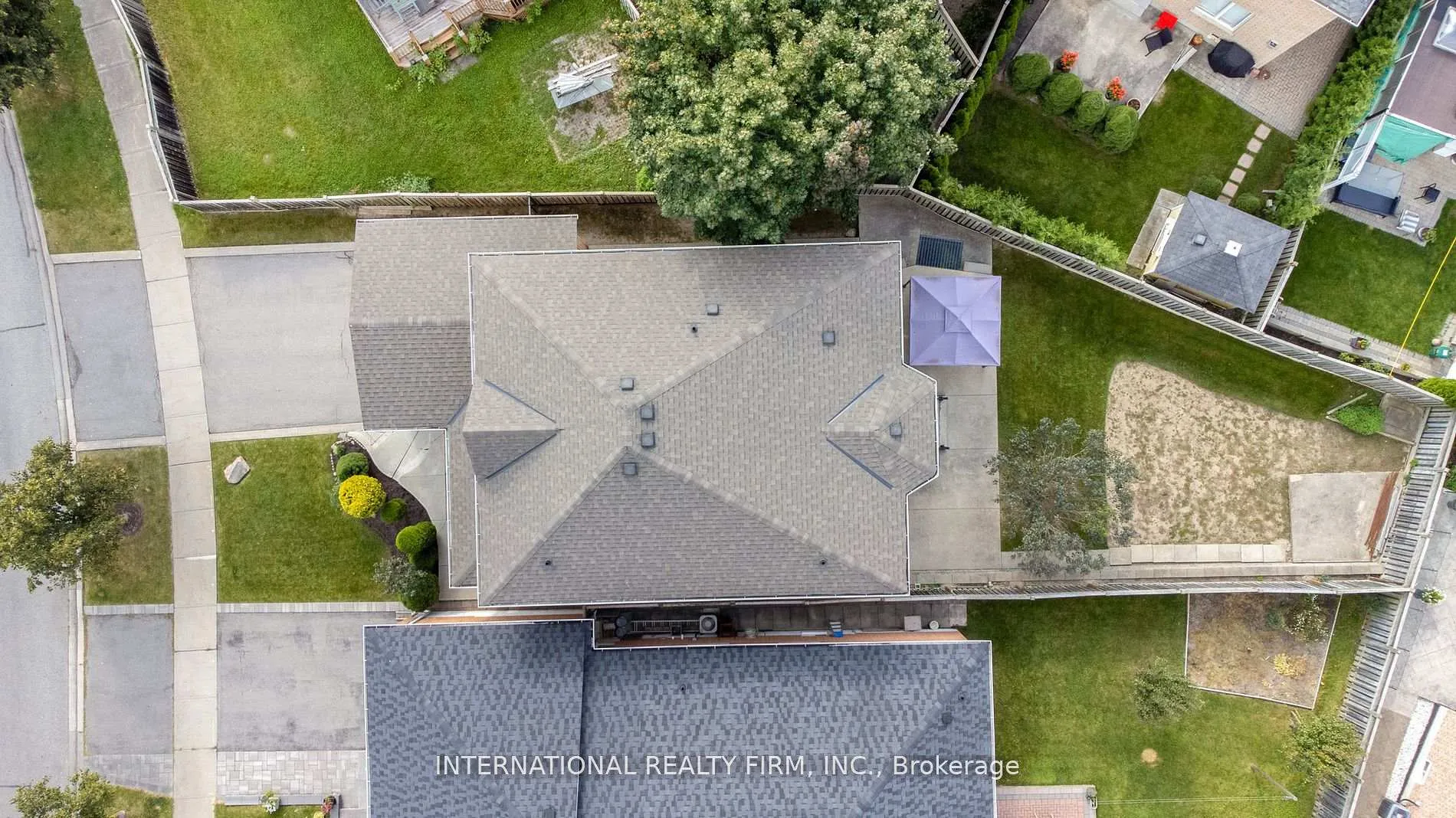 Photo 29 of 12 Giotto Crescent, Vaughan, Maple — HOMEH