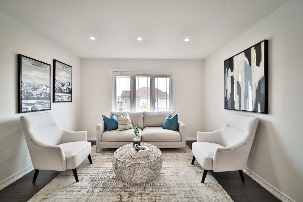 Photo 16 of 18 Valleybrook Drive, Kitchener, Grand River South — HOMEH