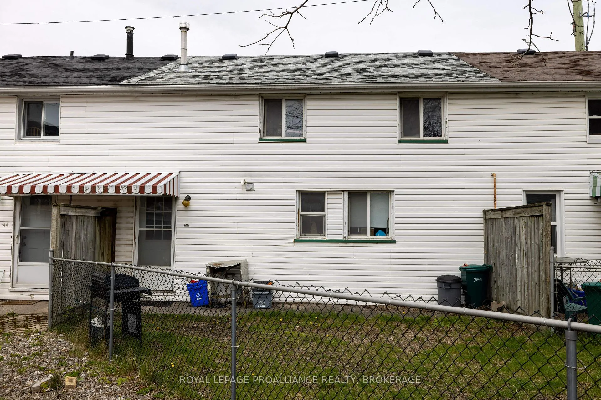 Photo 25 of 242 Colborne Street, Kingston, East of Sir John A. Blvd — HOMEH