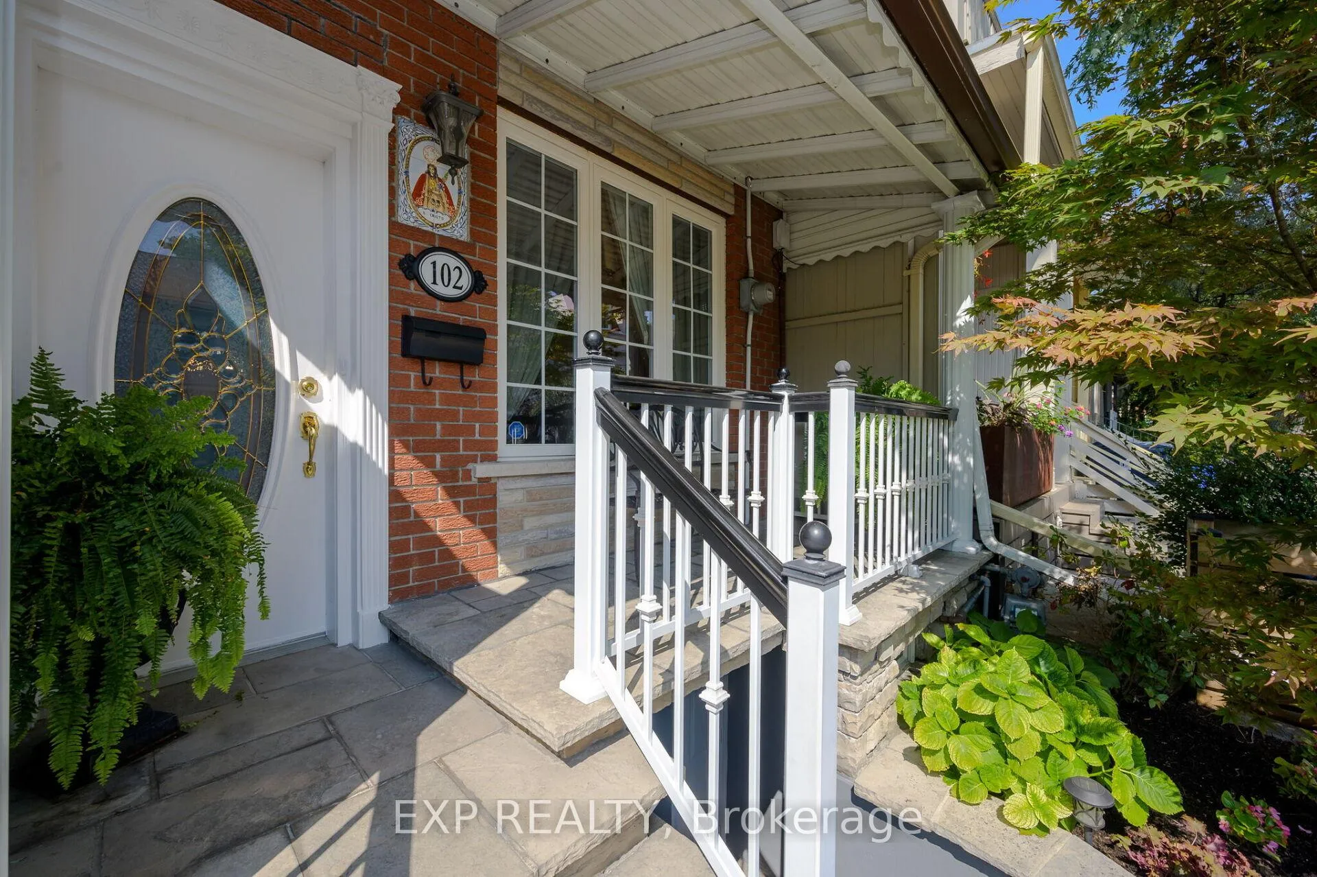 Photo 5 of 102 Manning Avenue, Toronto, Trinity-Bellwoods — HOMEH